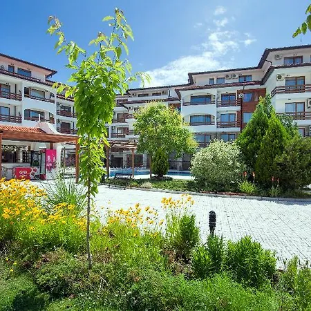 Robinson Vip Hotel 3*